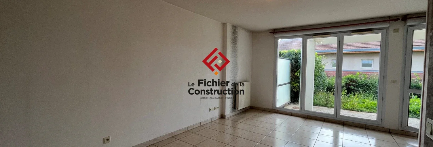 Flat Chemin du Piat in Saint-Nazaire-les-Eymes