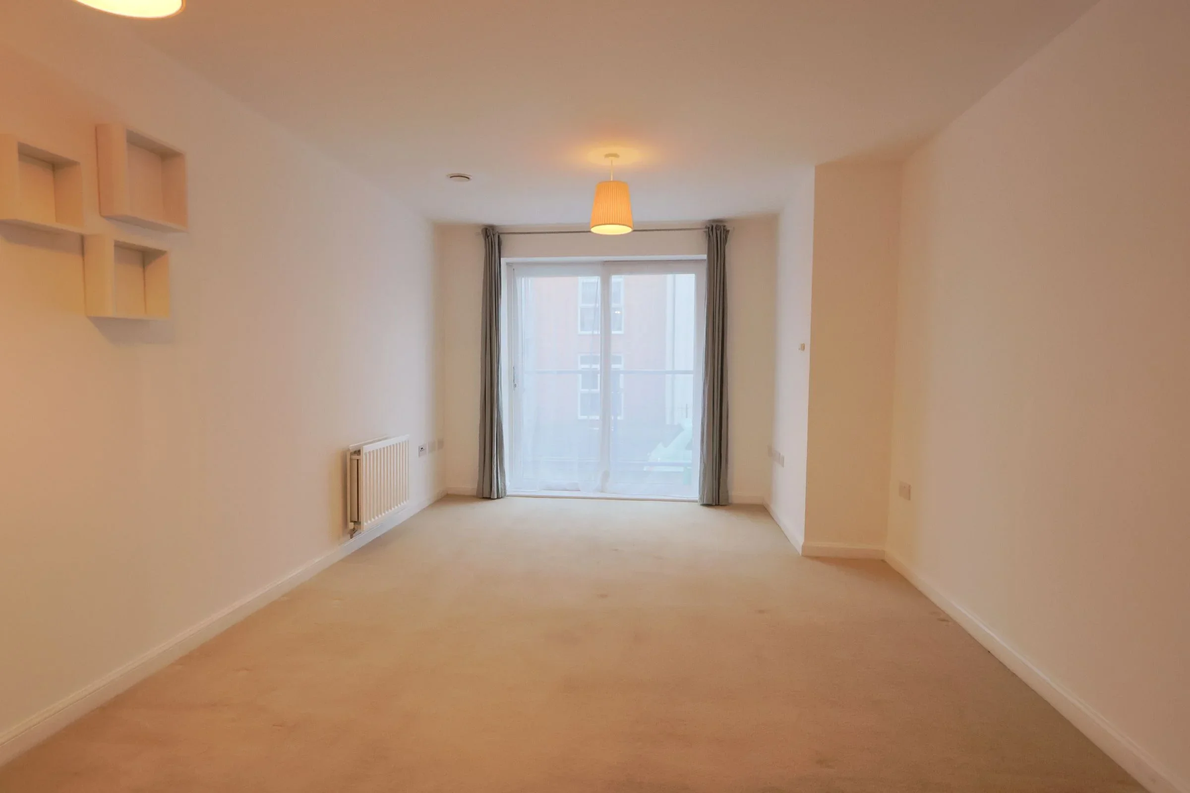 Flat Eighteen Acre Drive in Patchway