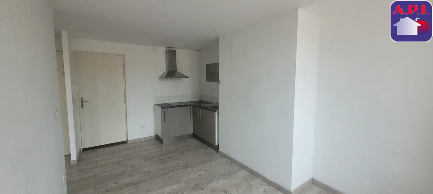 Appartement Place du Souvenir Français à Saverdun