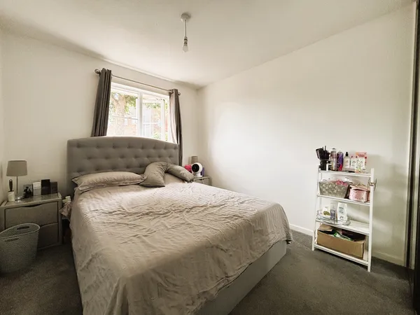 Flat Hazelwood Close in Tunbridge Wells