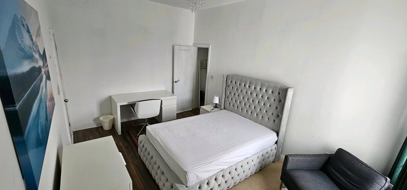 Room Stourbridge Road in Brierley Hill