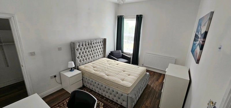 Room Stourbridge Road in Brierley Hill