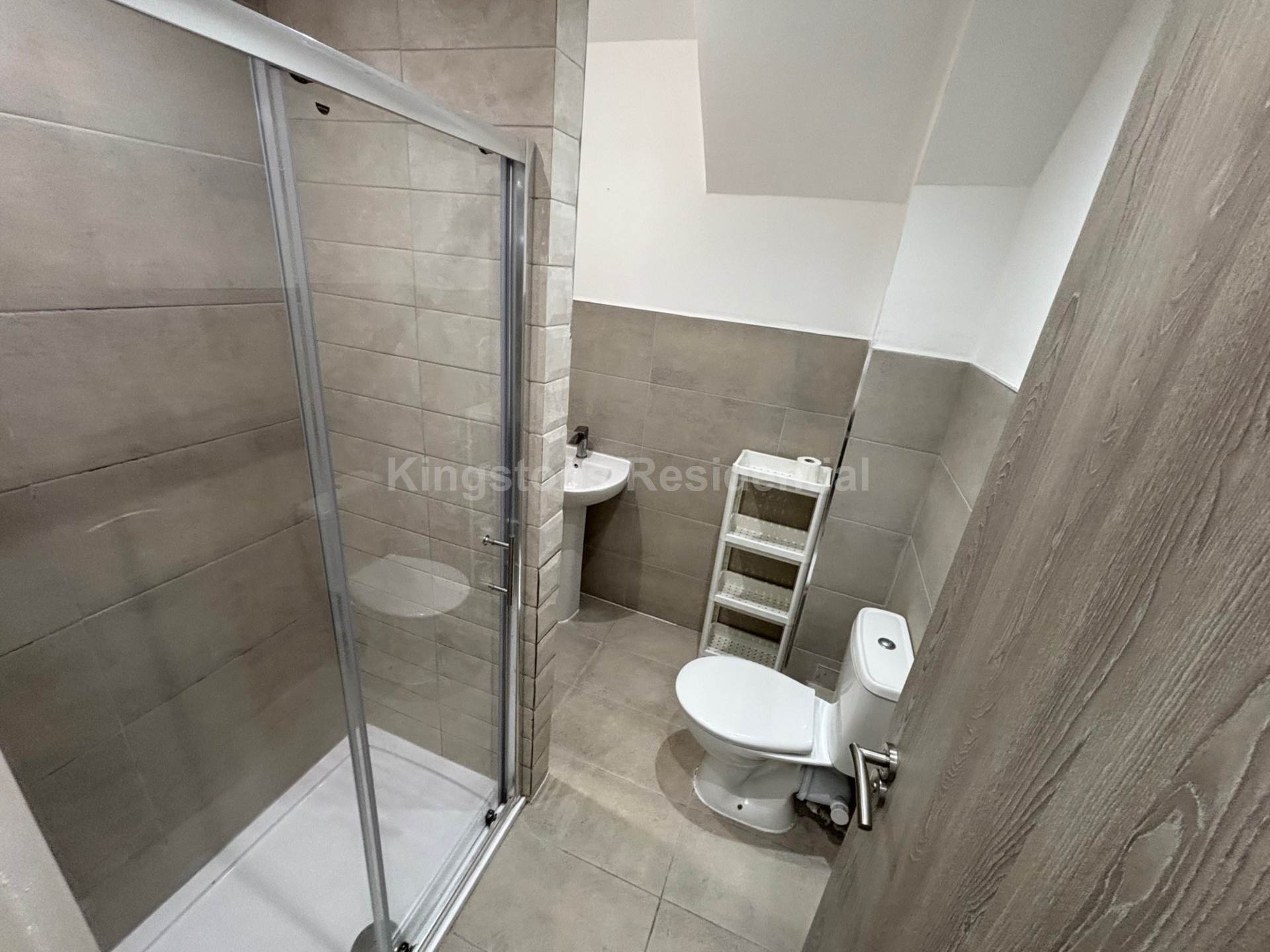Flat Colum Road in Cardiff