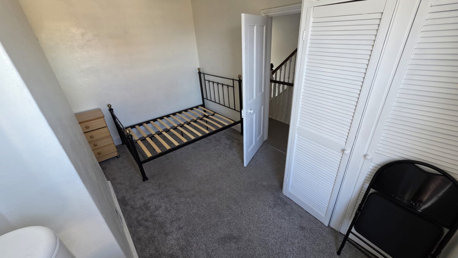 Room Jubilee Road in Weston-super-Mare