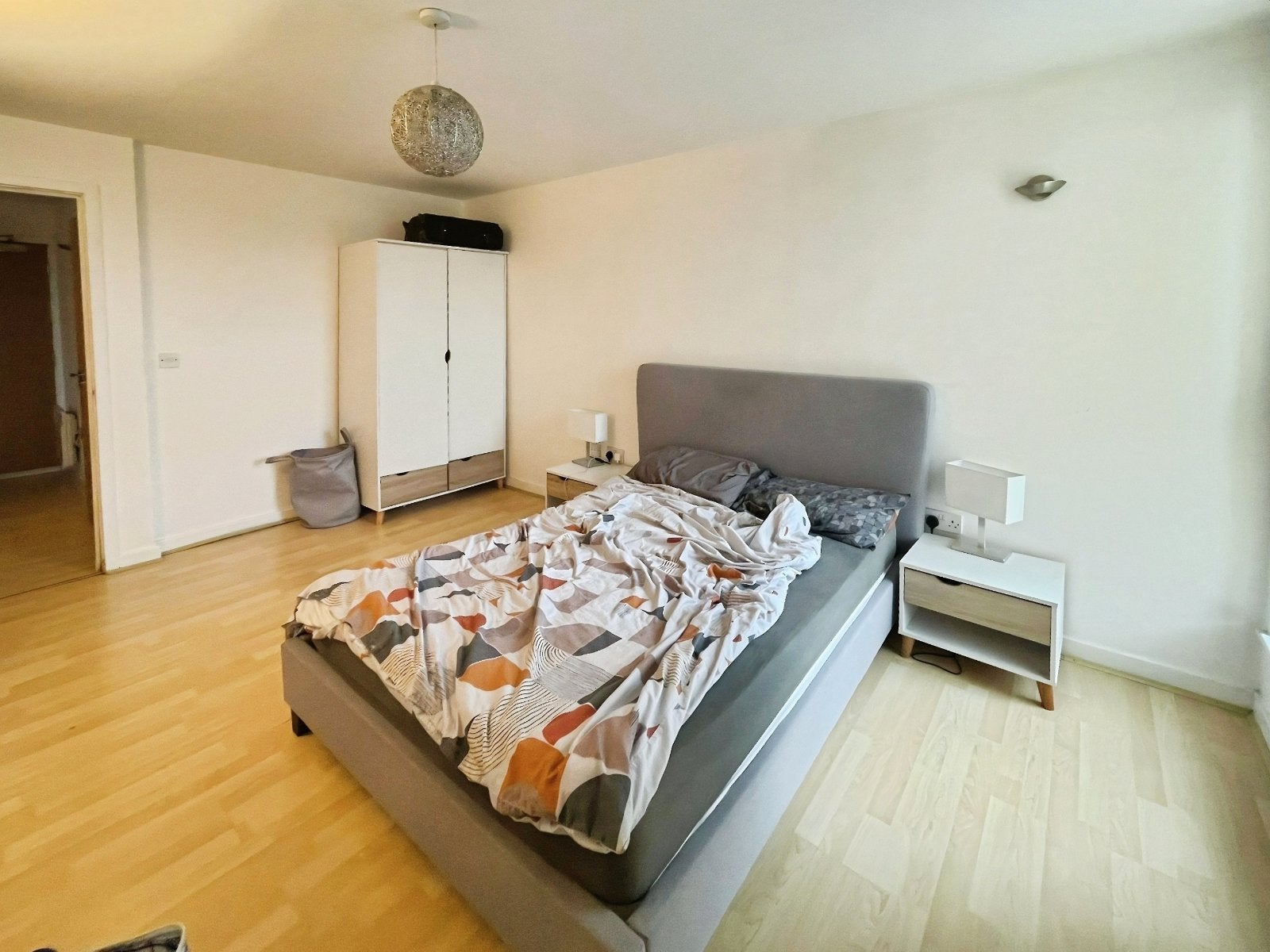 Flat Mirabel Street in Manchester