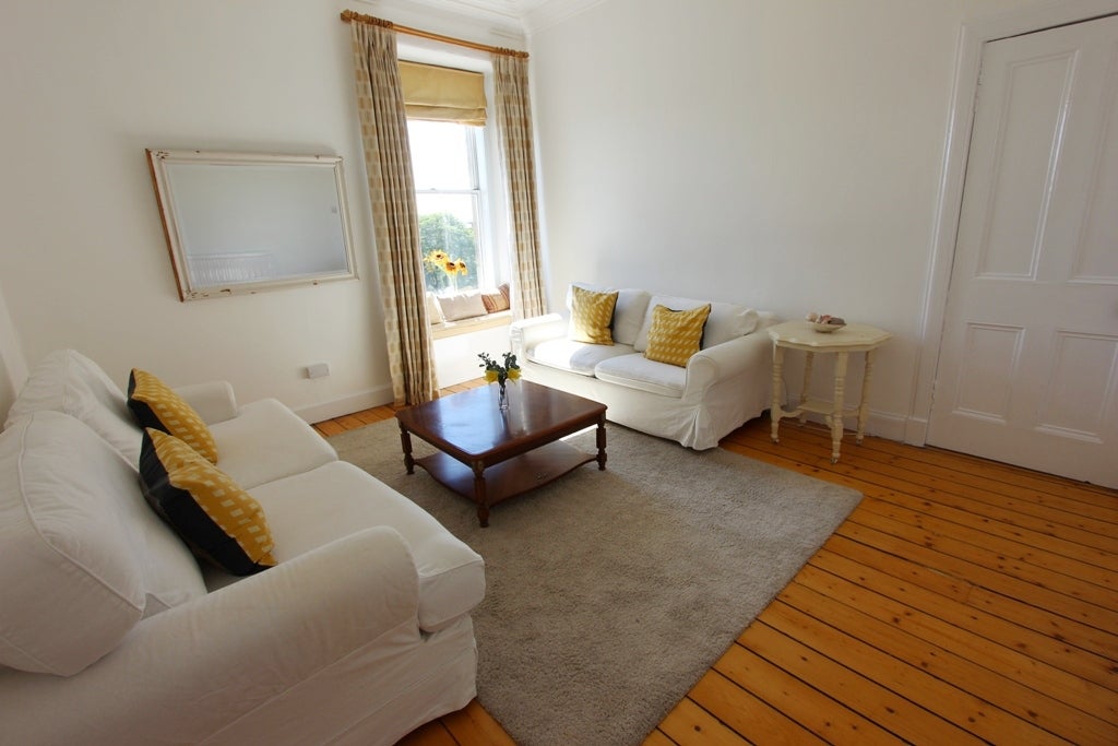 Flat Duncan Place in City of Edinburgh