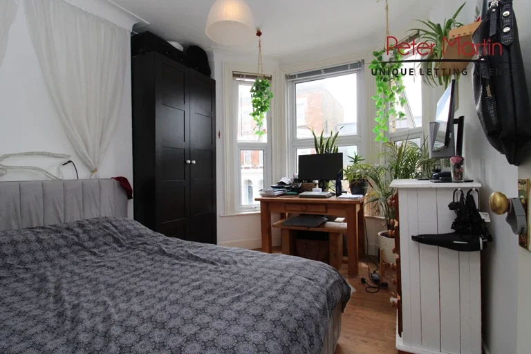 Flat Portsdown Mews in Greater London