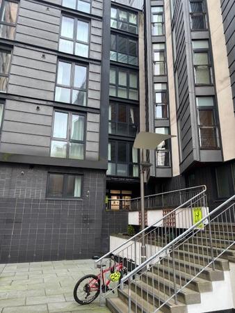 Flat Oswald Street in Glasgow