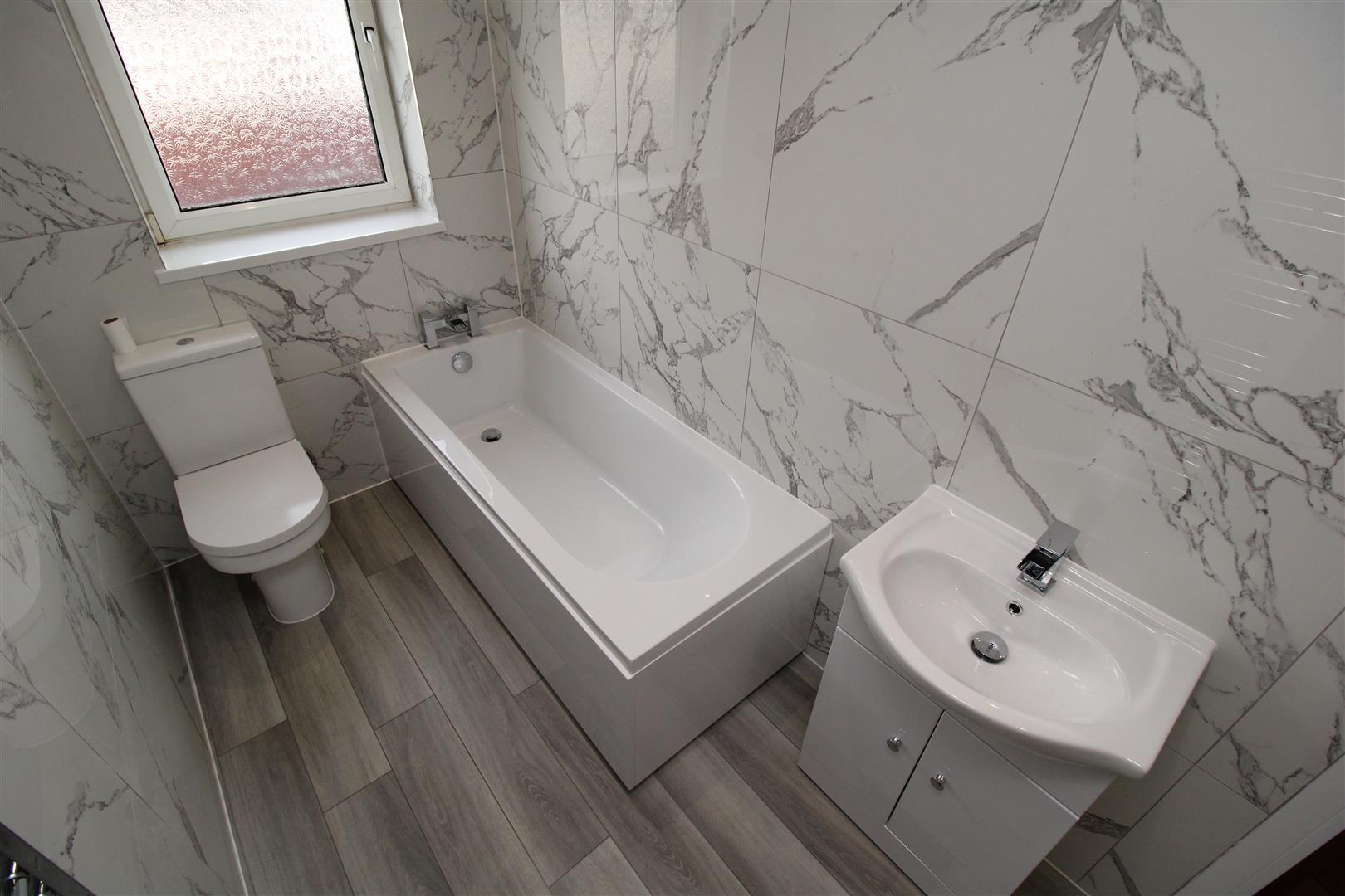 Flat Penmaesglas Terrace in Tonypandy