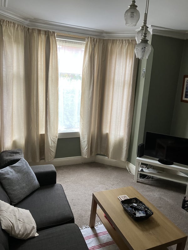Room Sneinton Hollows in Nottingham