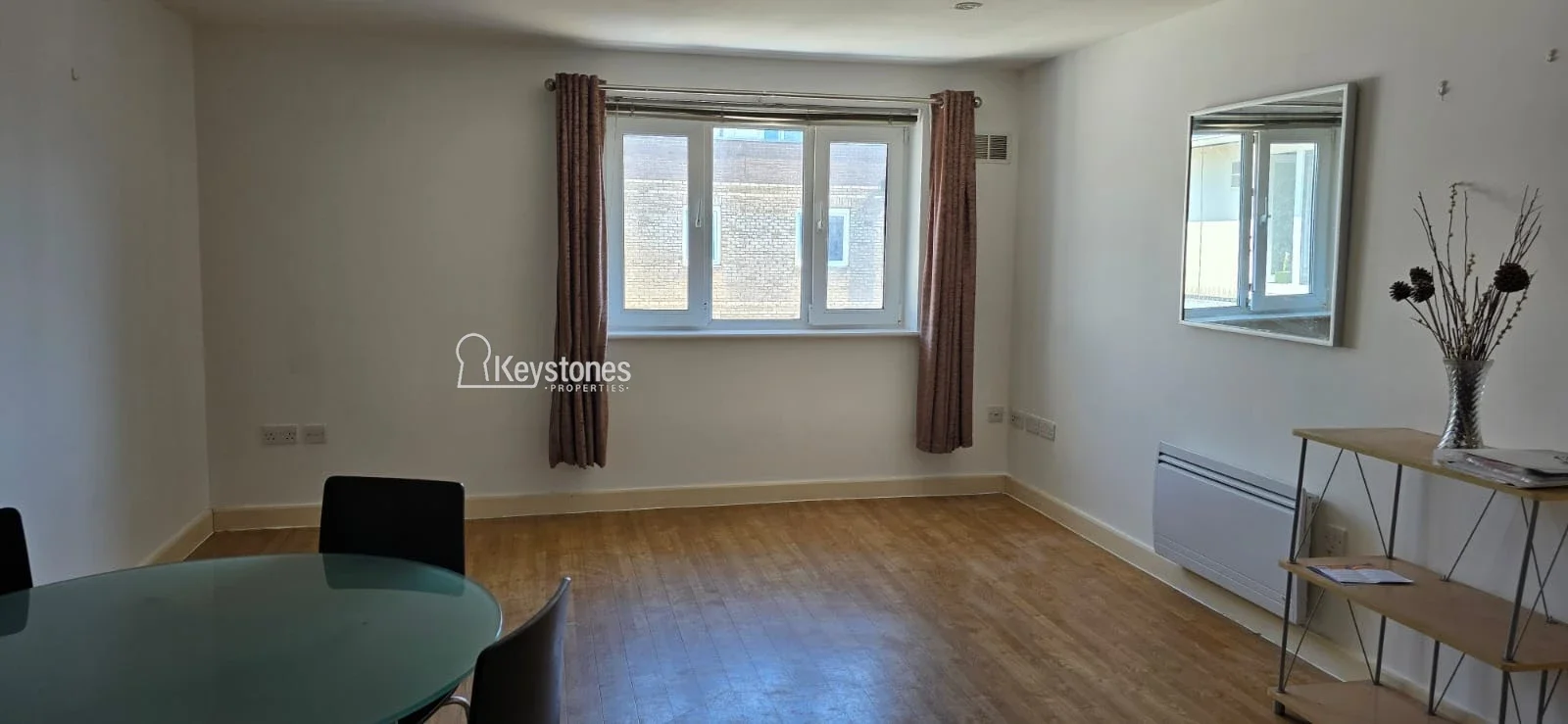 Flat Hereford Road in Greater London
