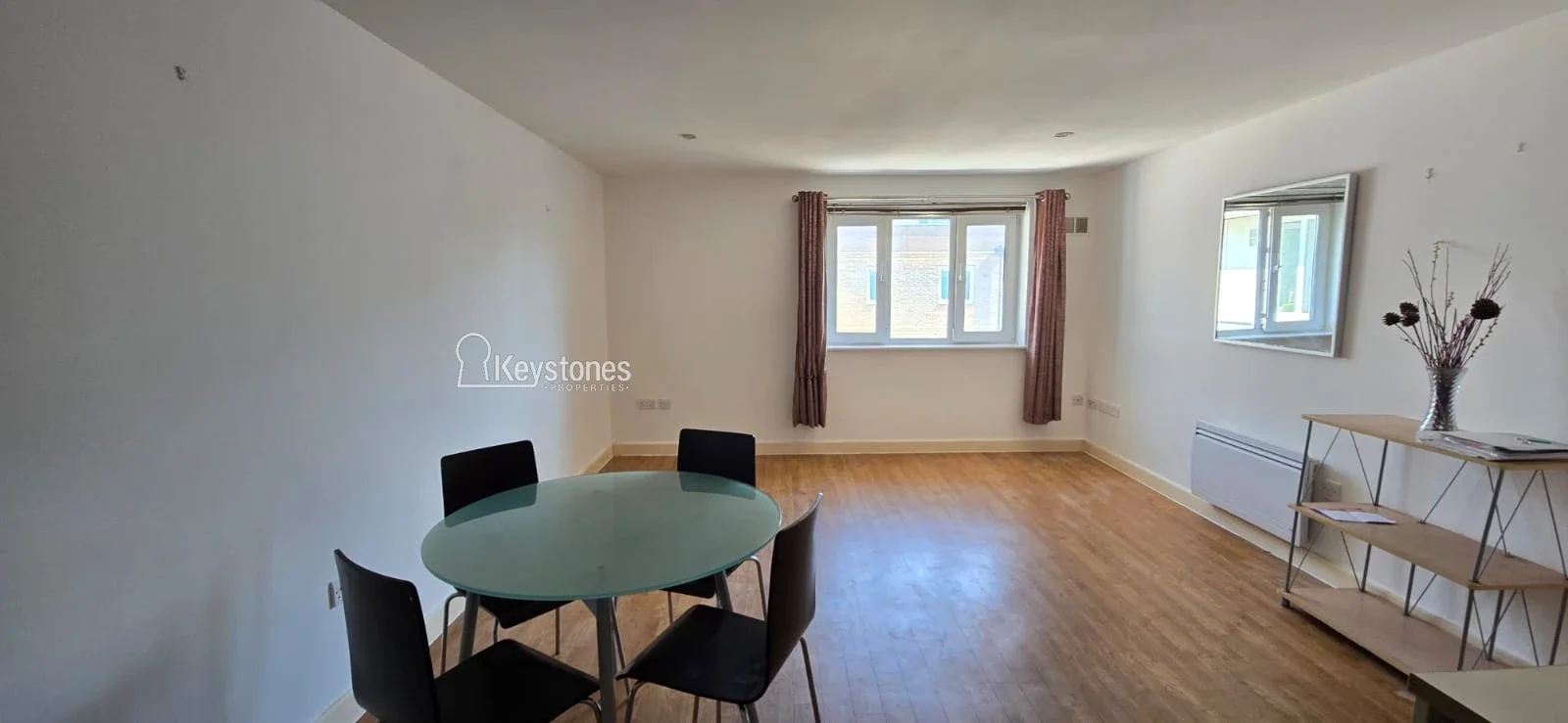 Flat Hereford Road in Greater London