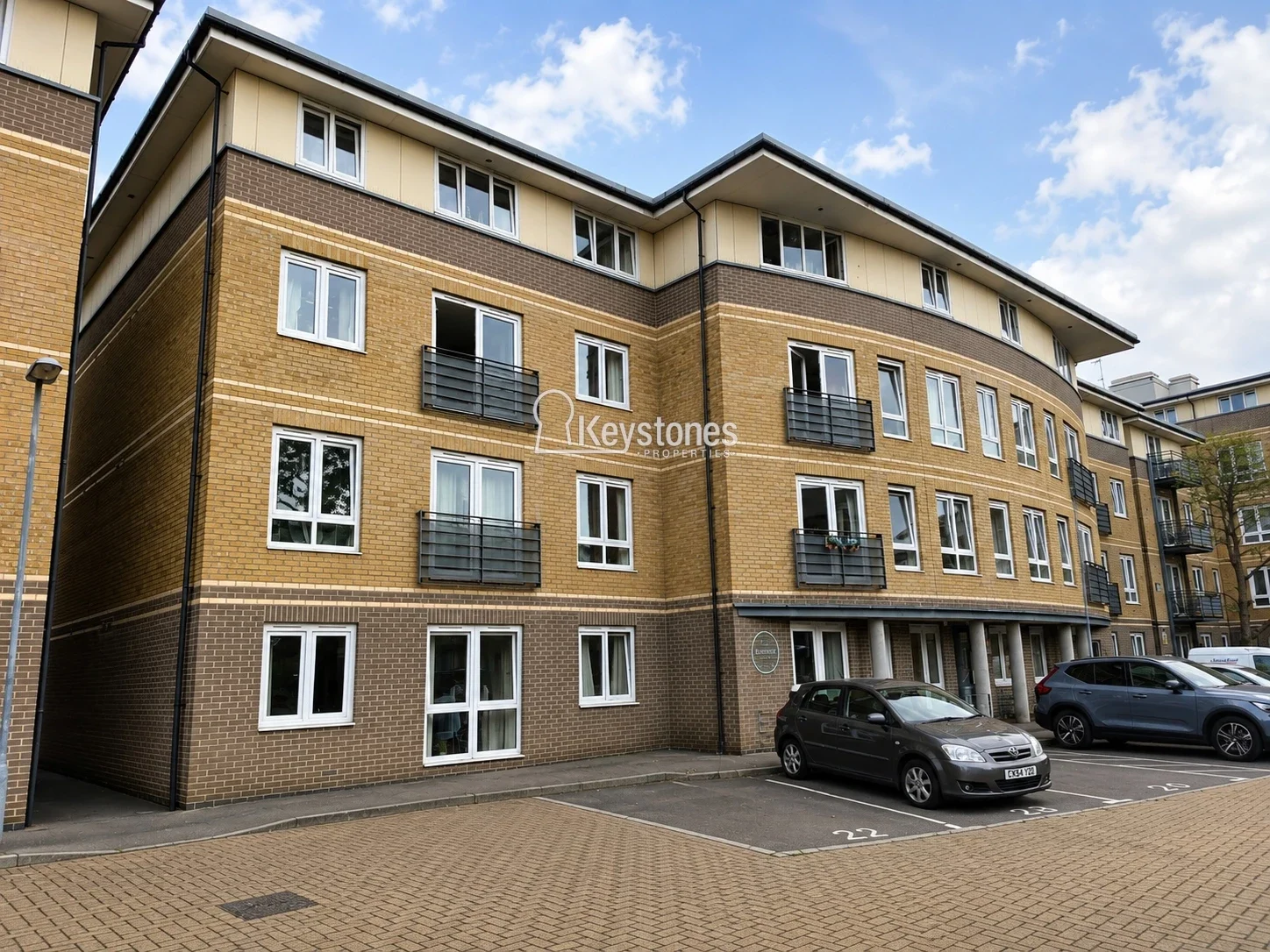 Flat Hereford Road in Greater London