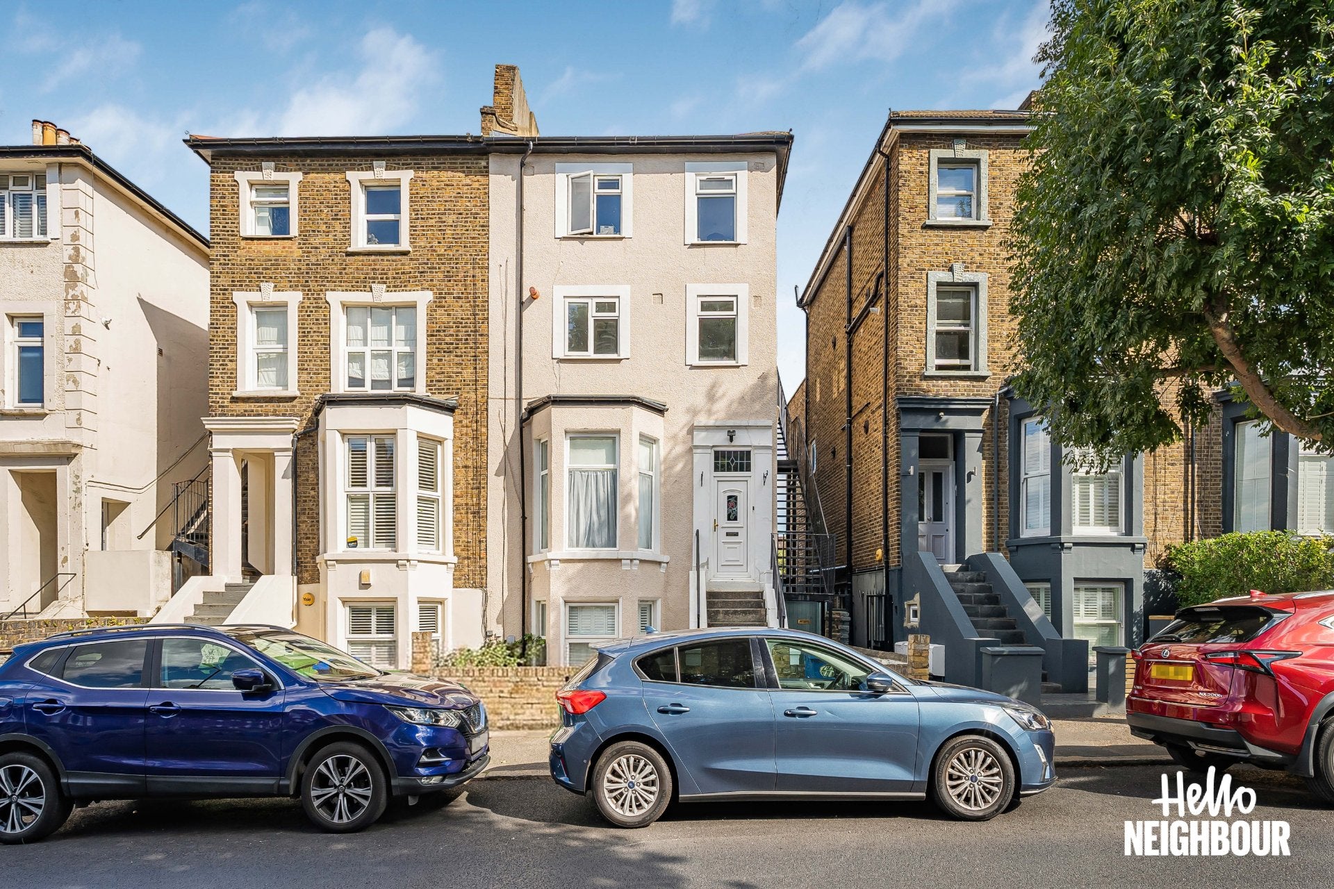 Flat Lordship Lane in Greater London