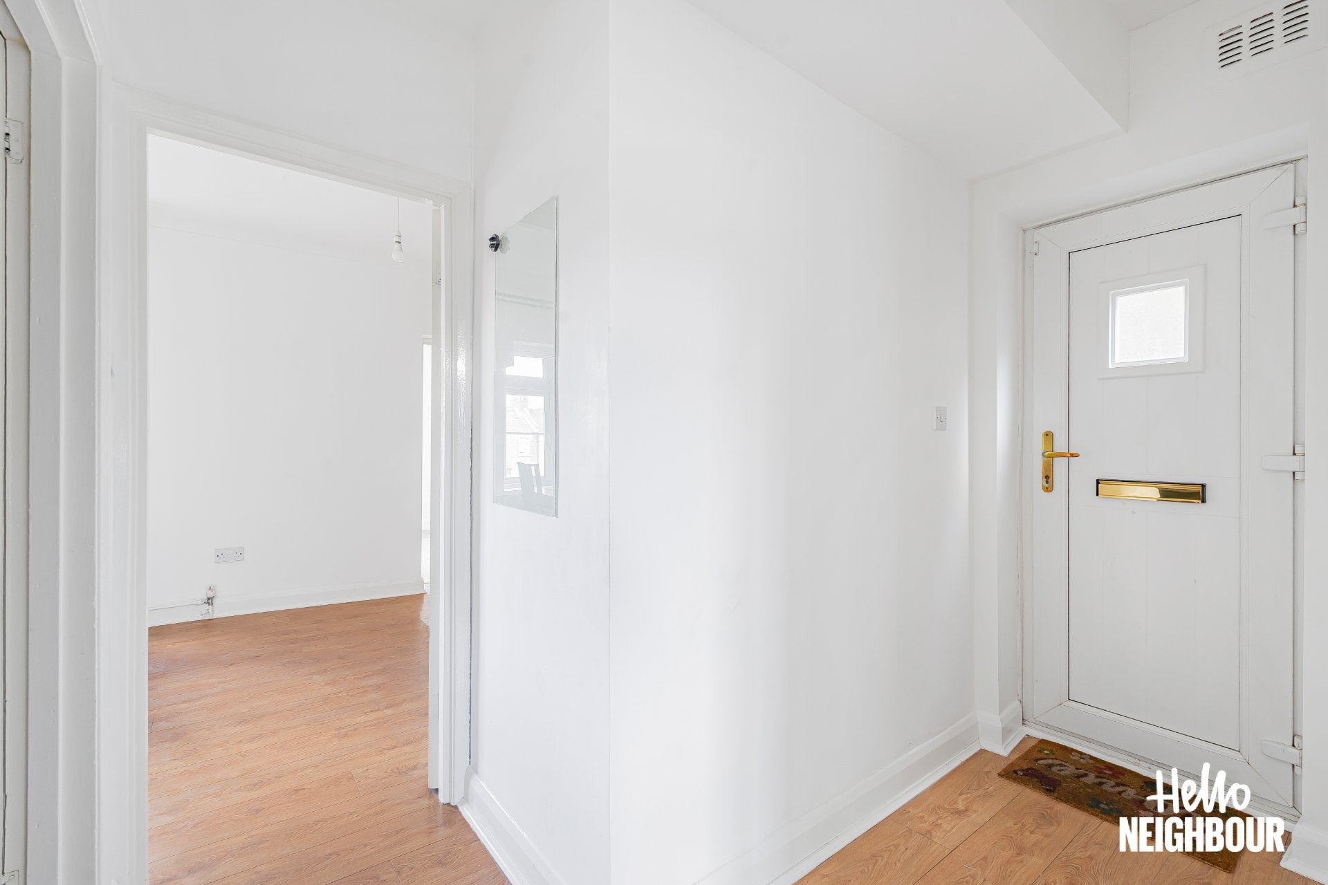 Flat Lordship Lane in Greater London