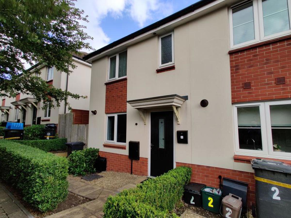 House Valerian Close in Bristol