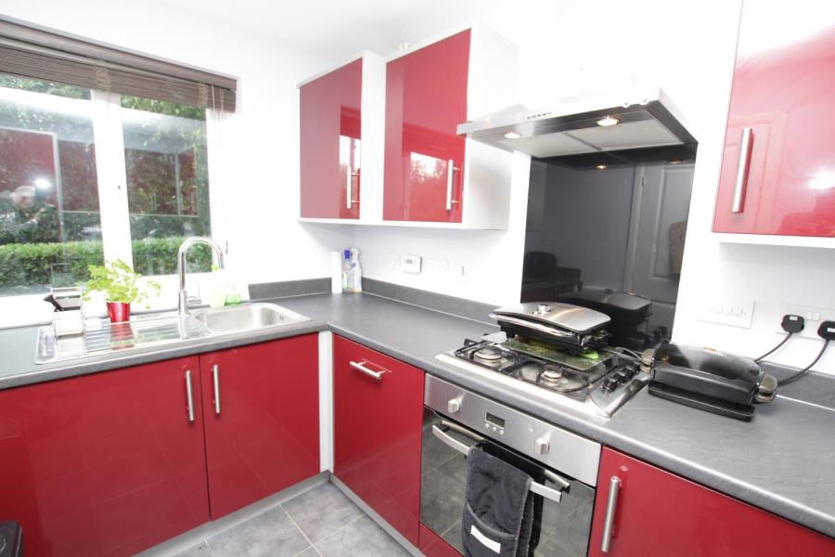 House Valerian Close in Bristol