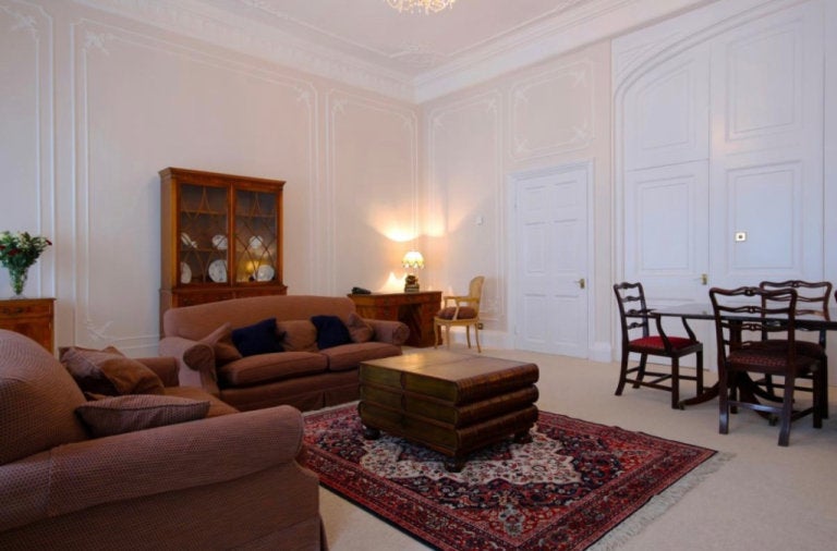 Flat Hertford Street in City of Westminster