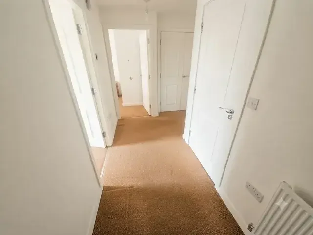 Flat Blake Avenue in Basildon