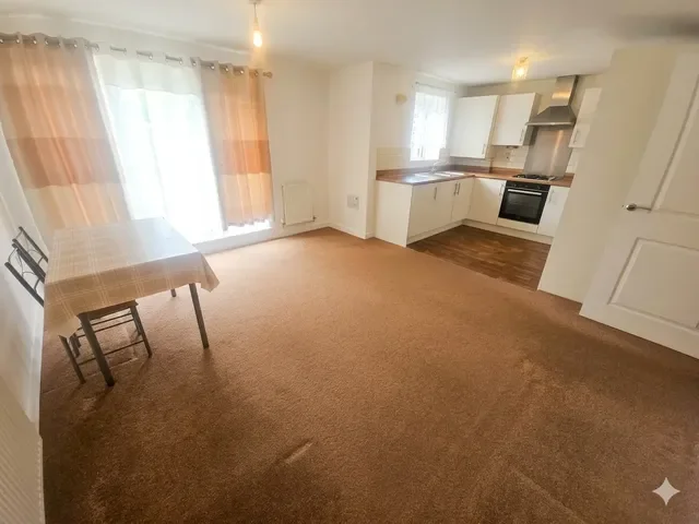 Flat Blake Avenue in Basildon