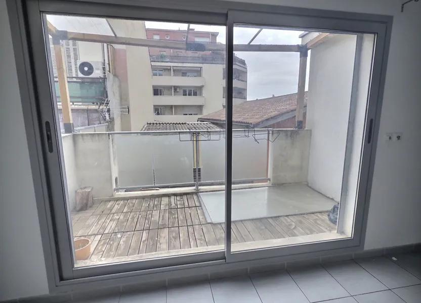 Flat Rue Auger in Marseille