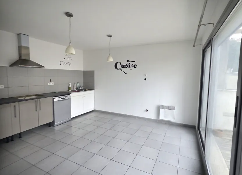 Flat Rue Auger in Marseille