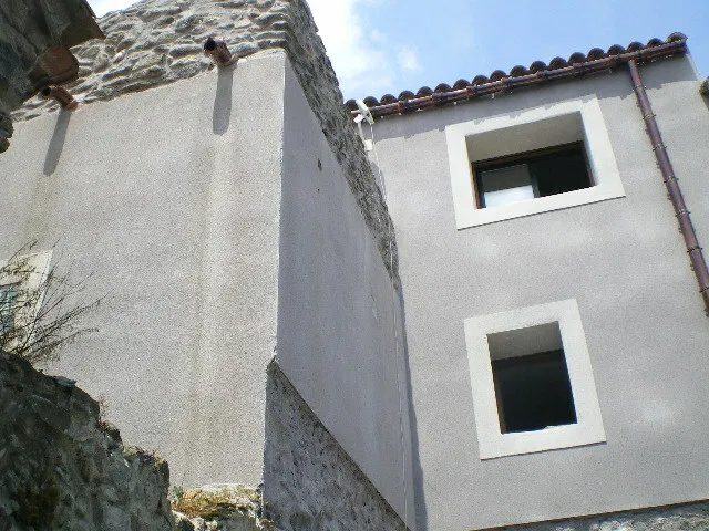 Room D 146 in Gabian