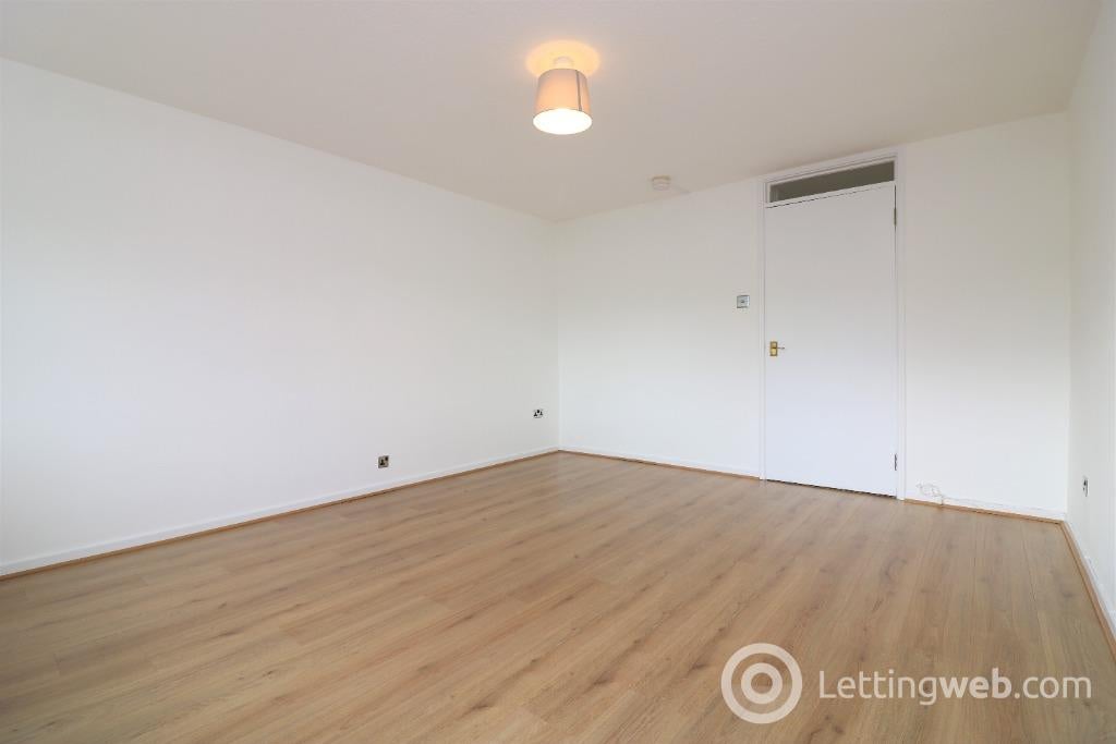 Flat Allander Road in Milngavie
