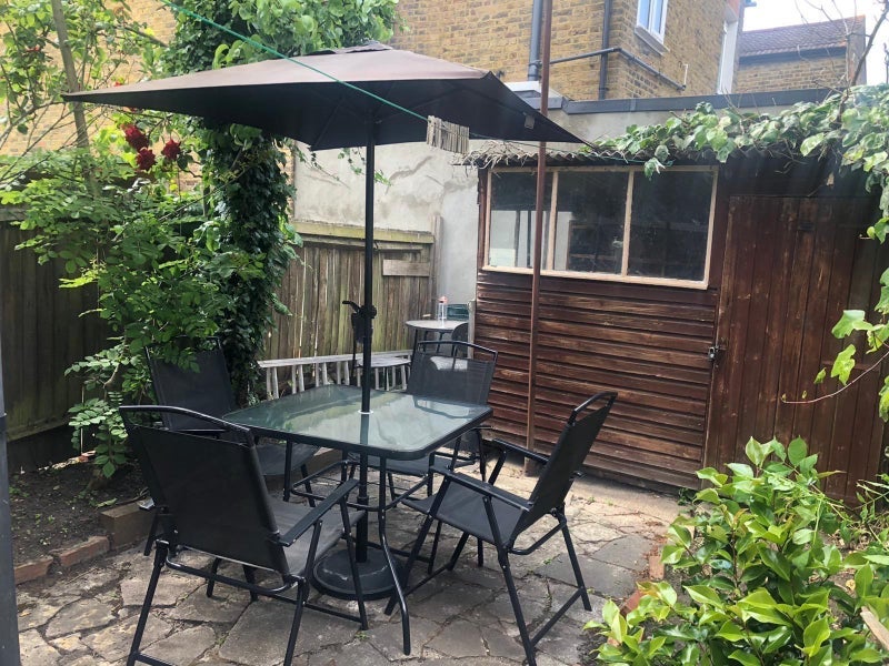 Room Rostella Road in Greater London