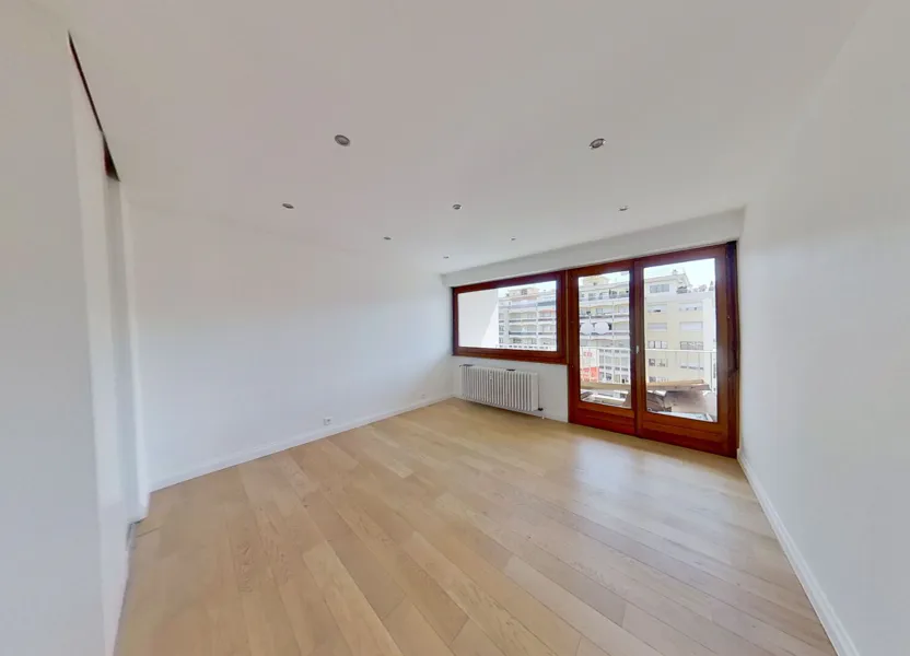 Flat Rue Marc Courriard in Annemasse