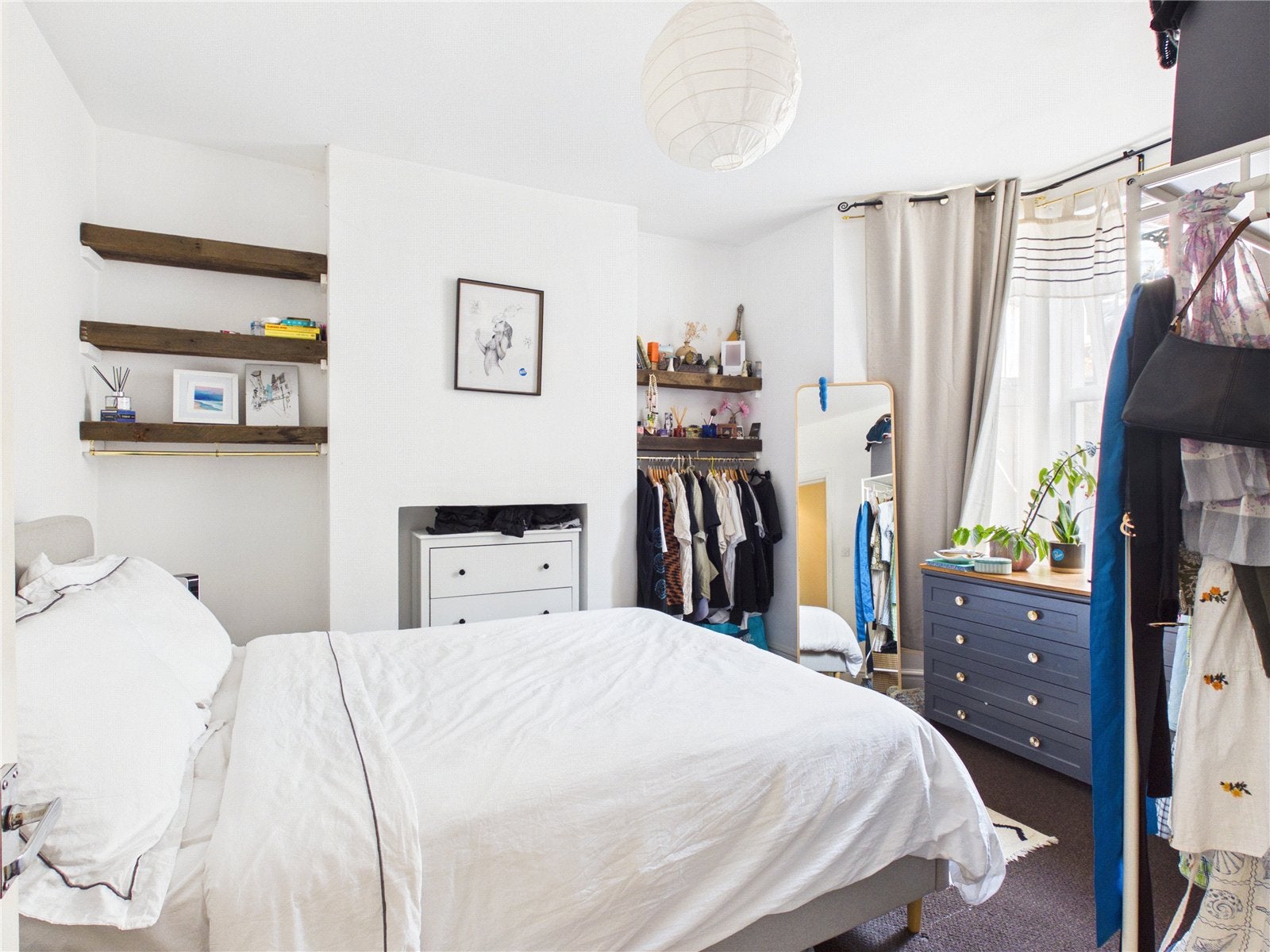 Flat Cotswold Road in Bristol
