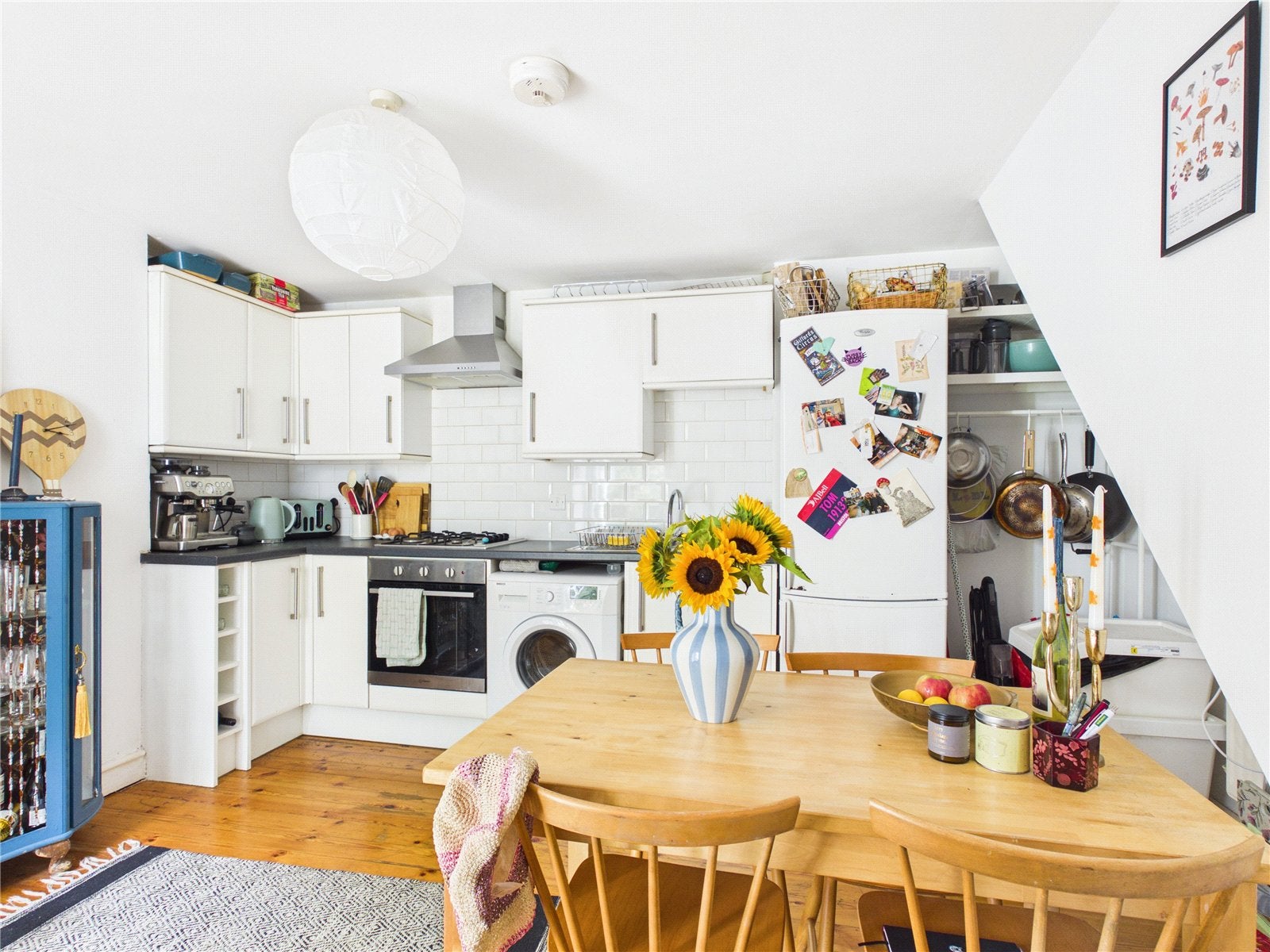Flat Cotswold Road in Bristol
