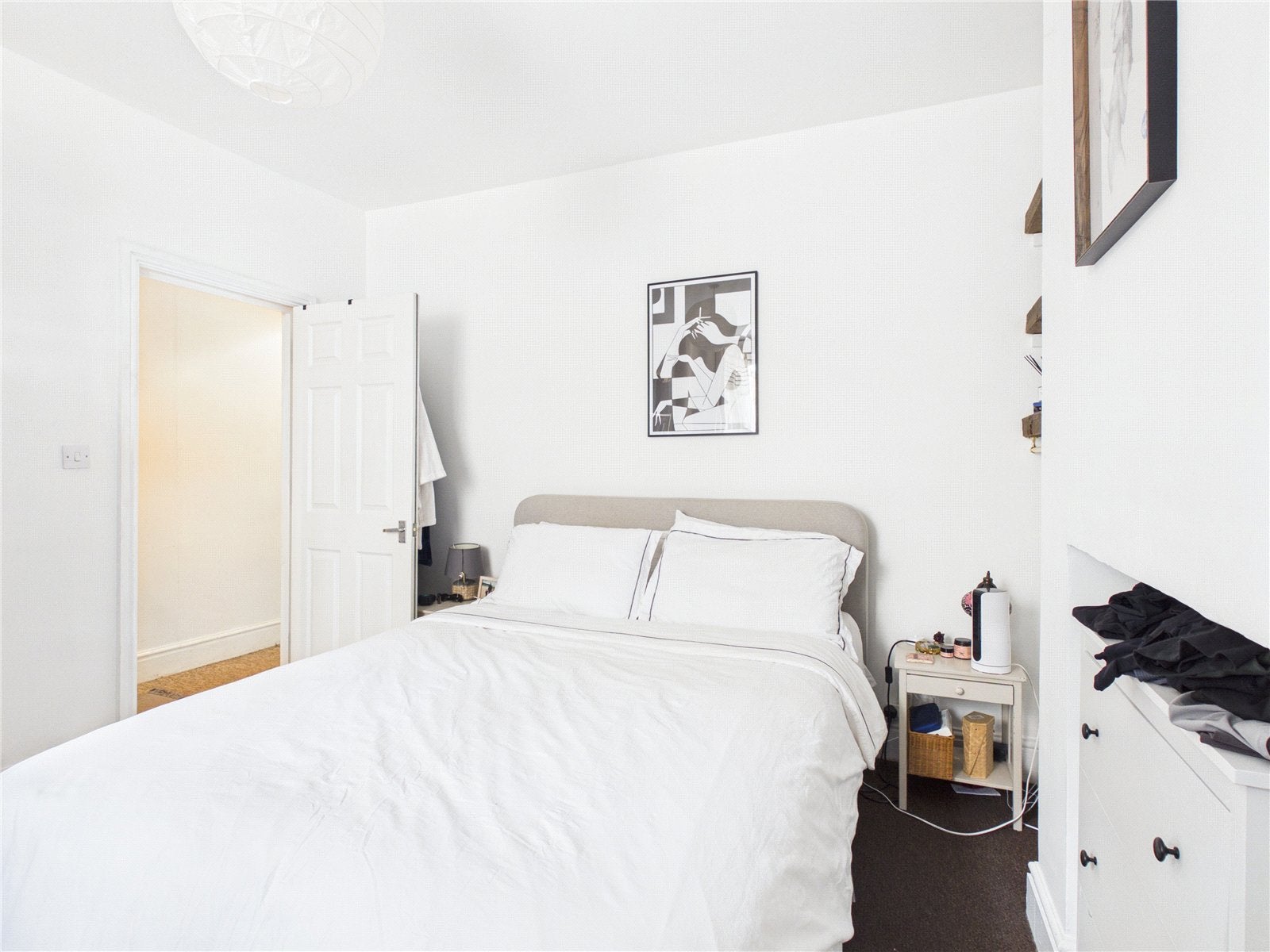 Flat Cotswold Road in Bristol