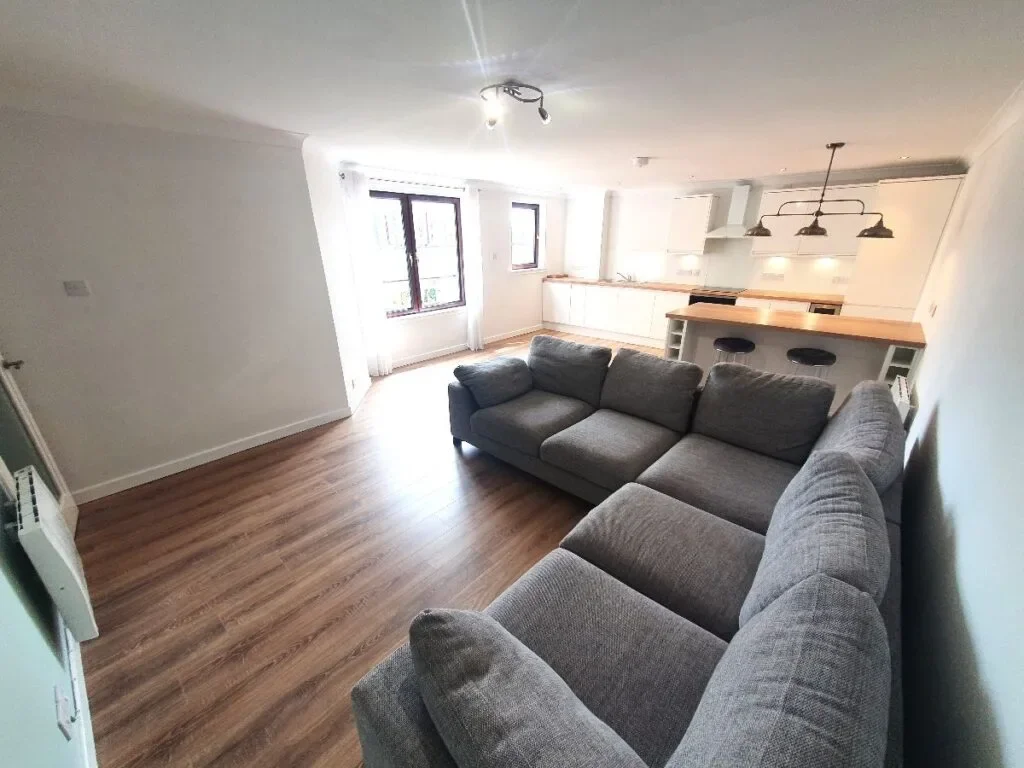 Flat Roseangle in Dundee