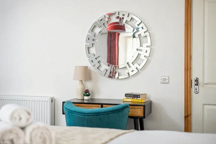 Flat Coronation Road in Bristol