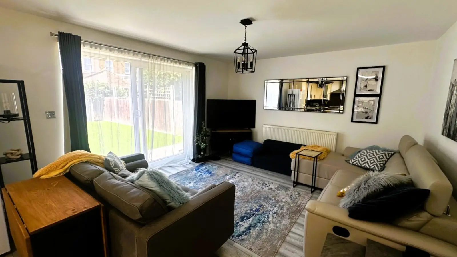 Flat Wesley Avenue in Greater London