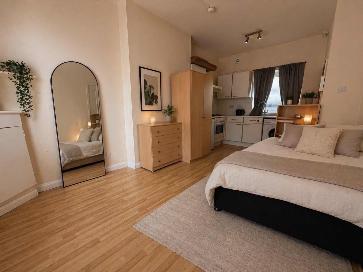 Room Rhymney Terrace in Cardiff