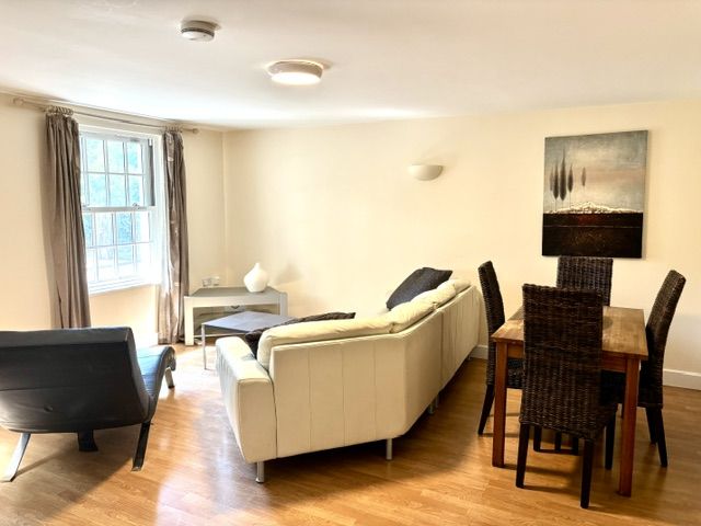 Flat Benbow Quay in Shrewsbury