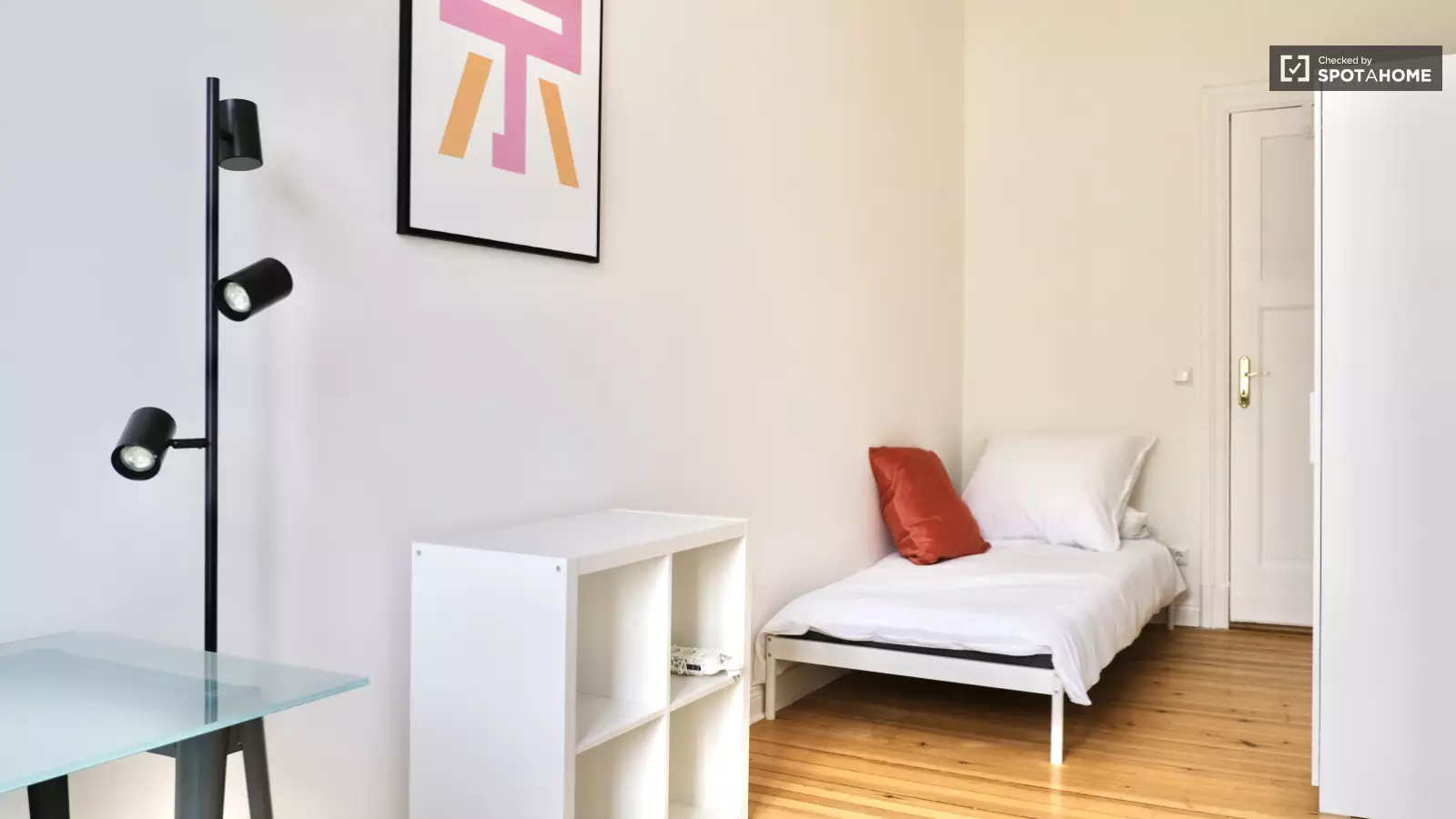 Wohnung Antwerpener Straße in Berlin