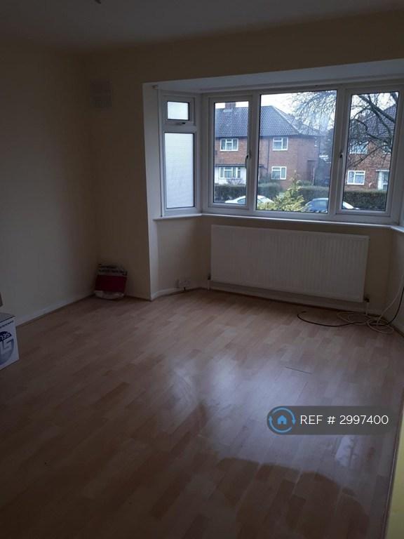 House Kenton Lane in Greater London