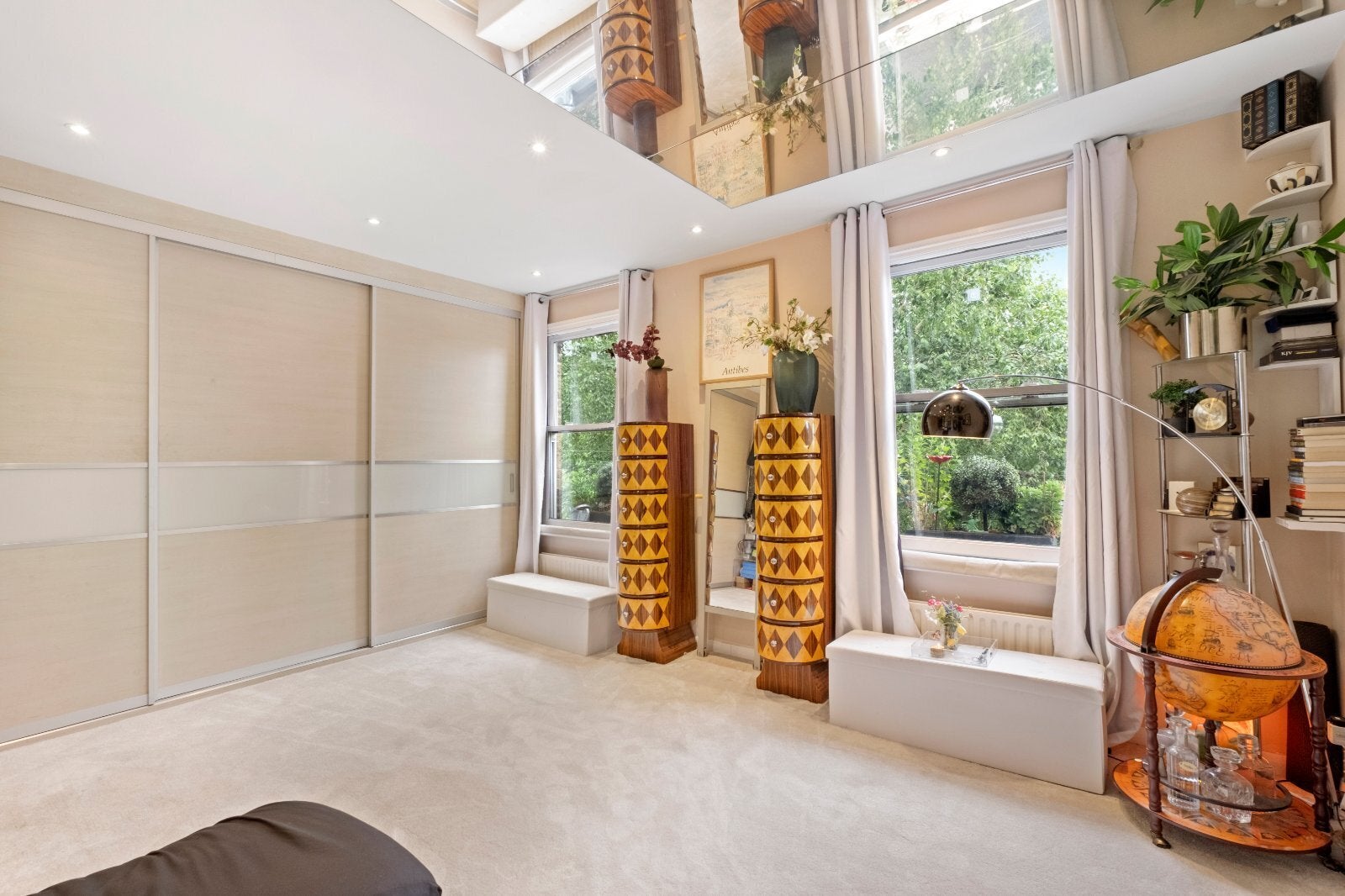 House Ashmore Road in City of Westminster