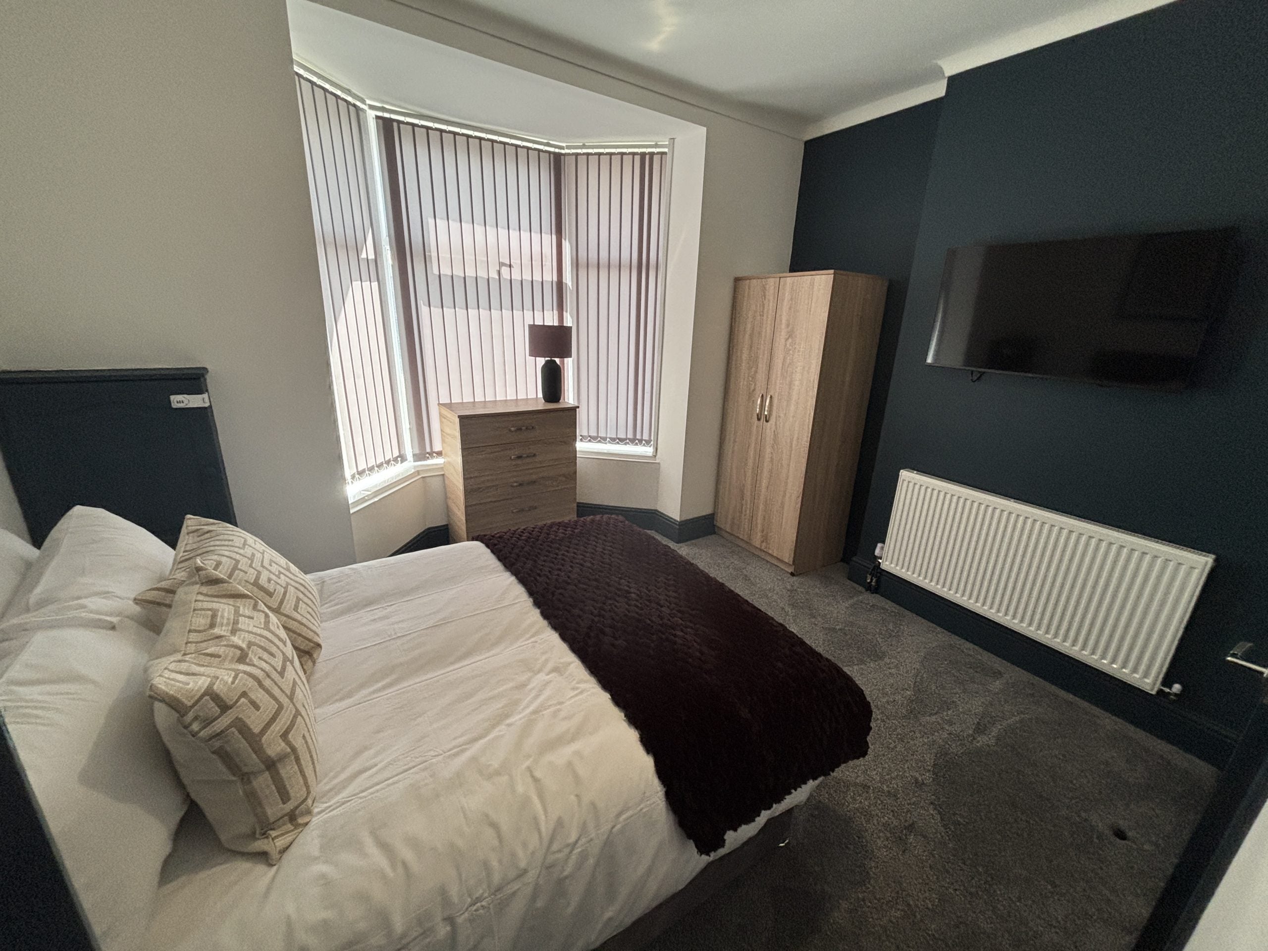 Room Lockett Street in Stoke-On-Trent