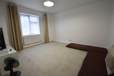 Flat Southbrook Road in Greater London