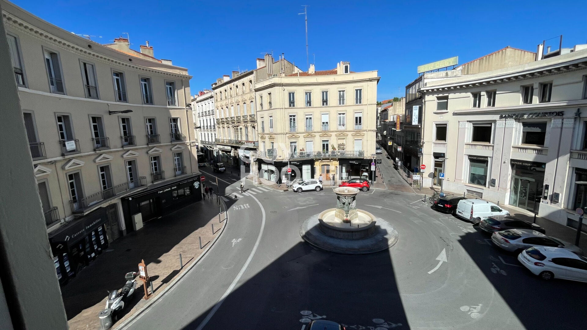 Flat Place Jean Moulin in Perpignan