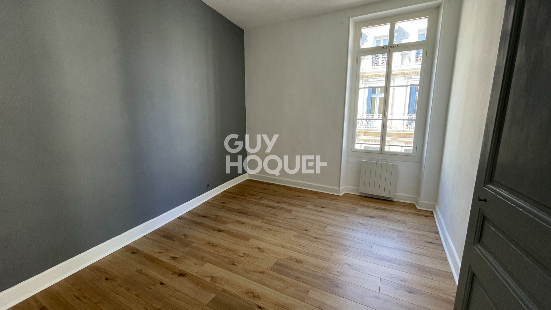 Flat Place Jean Moulin in Perpignan
