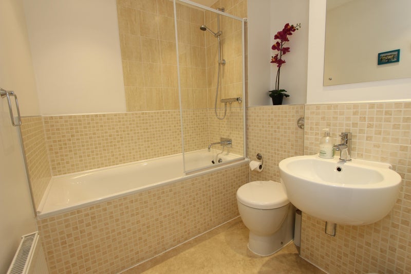 Room East Pilton Farm Rigg in City of Edinburgh