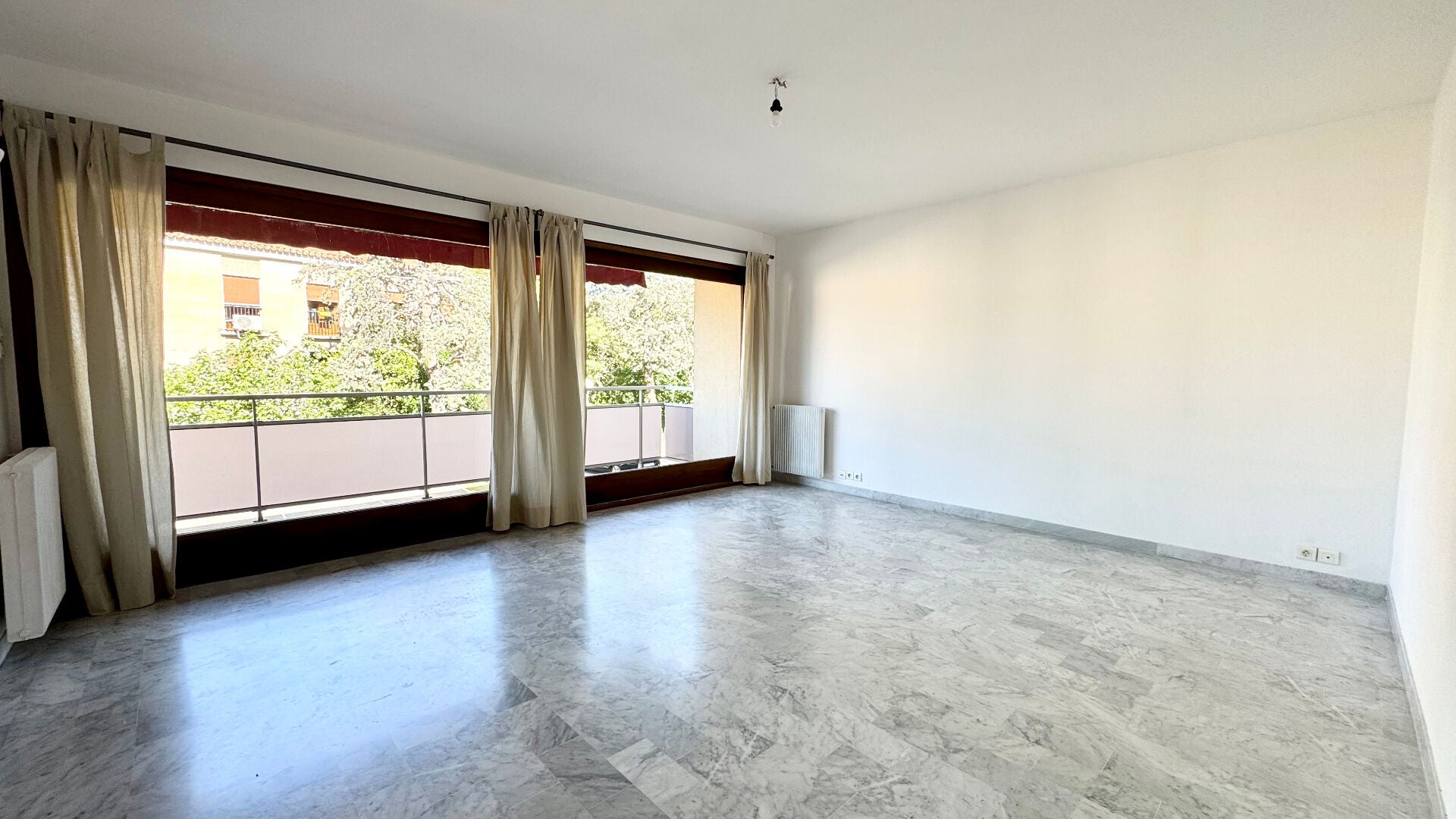 Flat Avenue du Pigonnet in Aix-en-Provence
