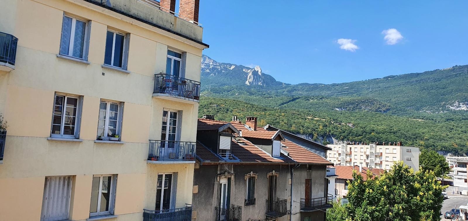 Appartement Avenue Aristide Briand à Fontaine