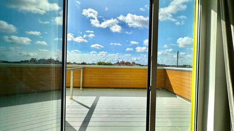 Room Swainson Road in Greater London