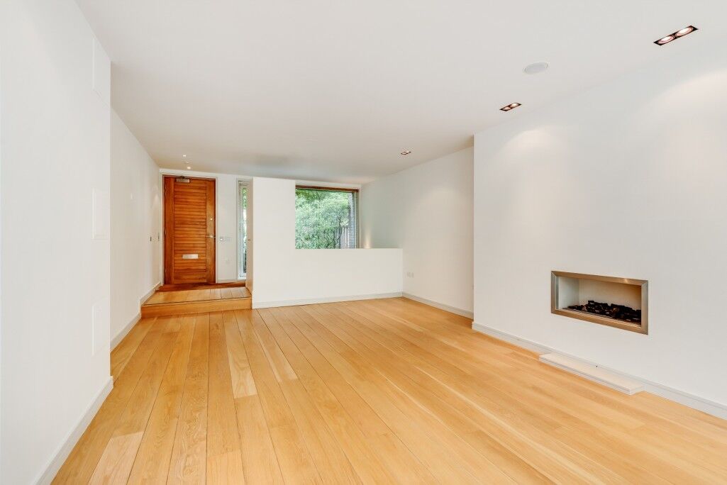 House Tercelet Terrace in Greater London
